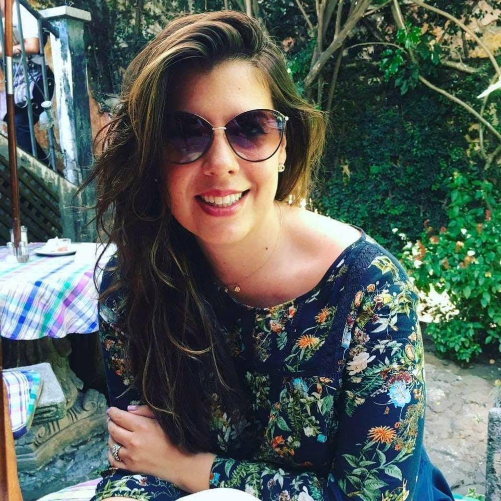 Meet your Posher, Sara mia